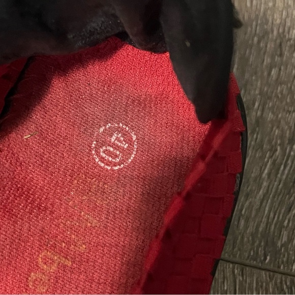 Bernie Mev Womens Venti Drake Wedge Jean Denim Red Woven Strech Shoe Slip 9 - Picture 4 of 7